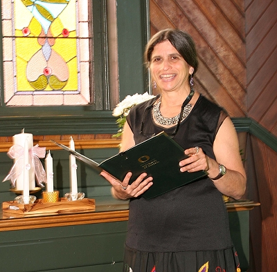 Joanie Levine